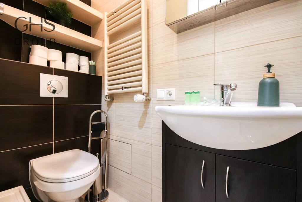 شقة Klimatyczny Apartament Blisko Kazimierza - كراكوفيا المظهر الخارجي الصورة